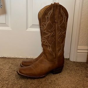 Idyllwind Tan cowboy boots